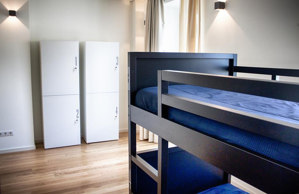 The Nook Hostel Понта-Делгада Екстер'єр фото